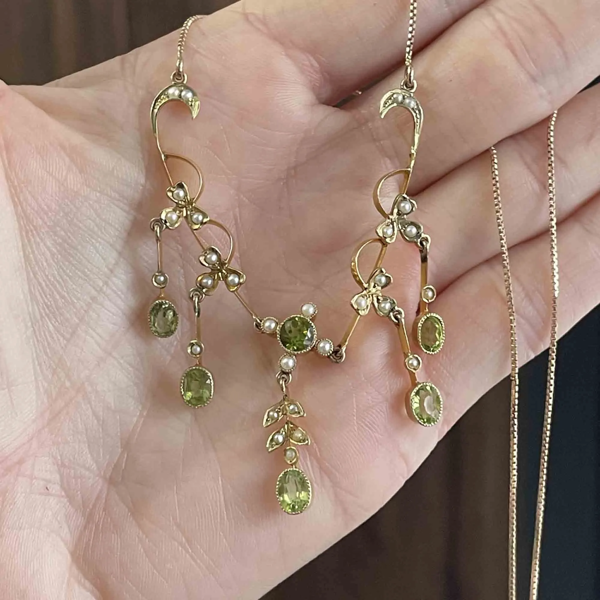 Antique Victorian 14K Gold Pearl Peridot Necklace