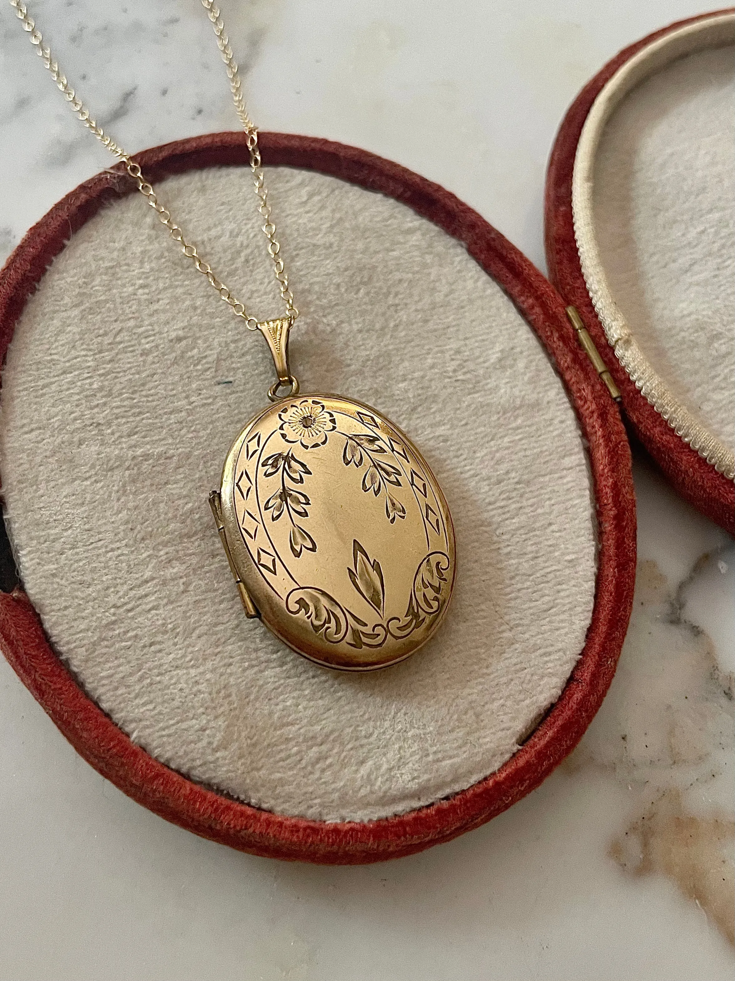 Chloris Victorian Locket | 1900s