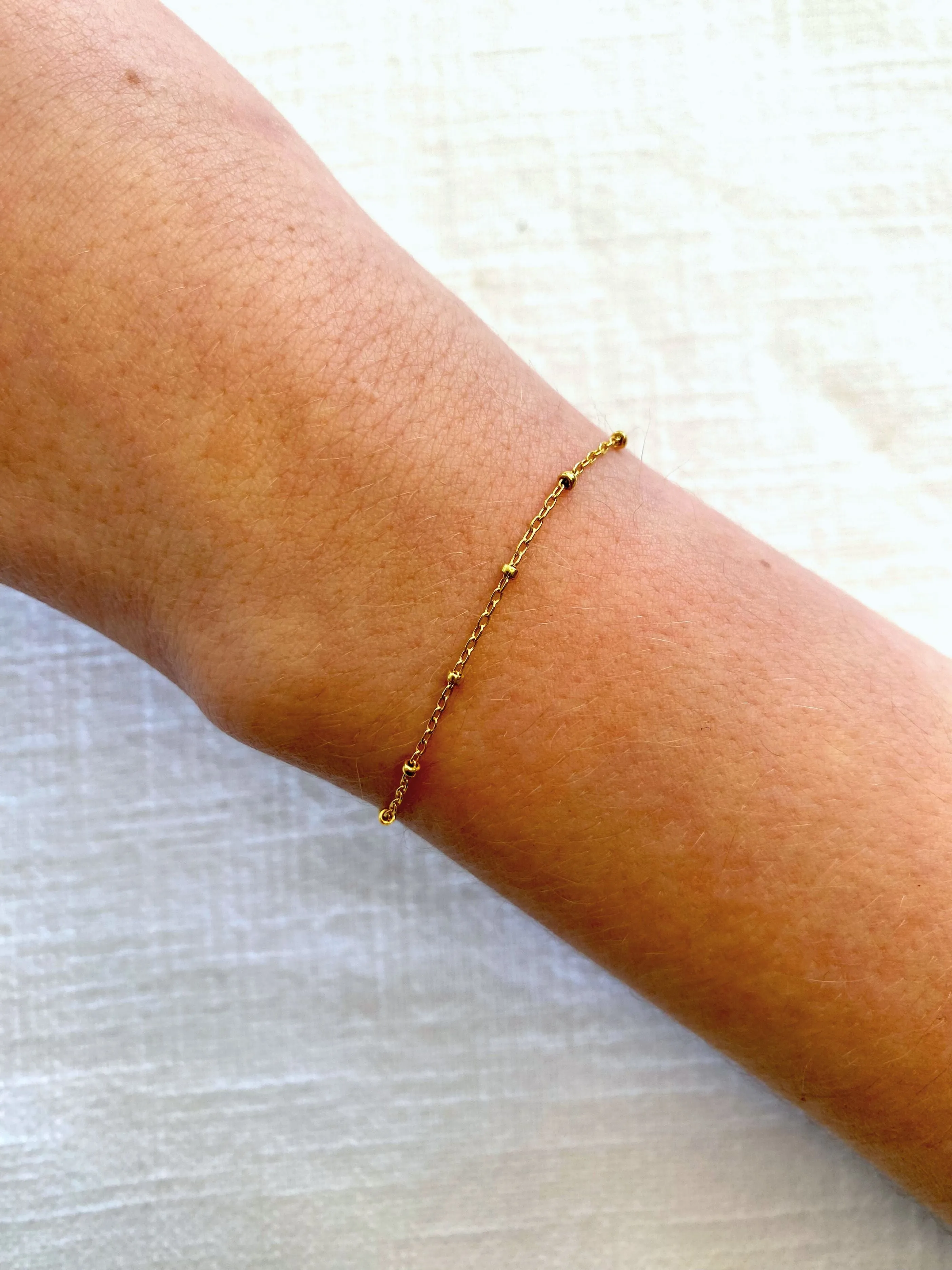 Dainty Chain Bracelets