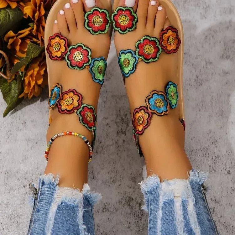 Embroidered Faux Flower Fashion Sandals Flat Summer Beach Shoes