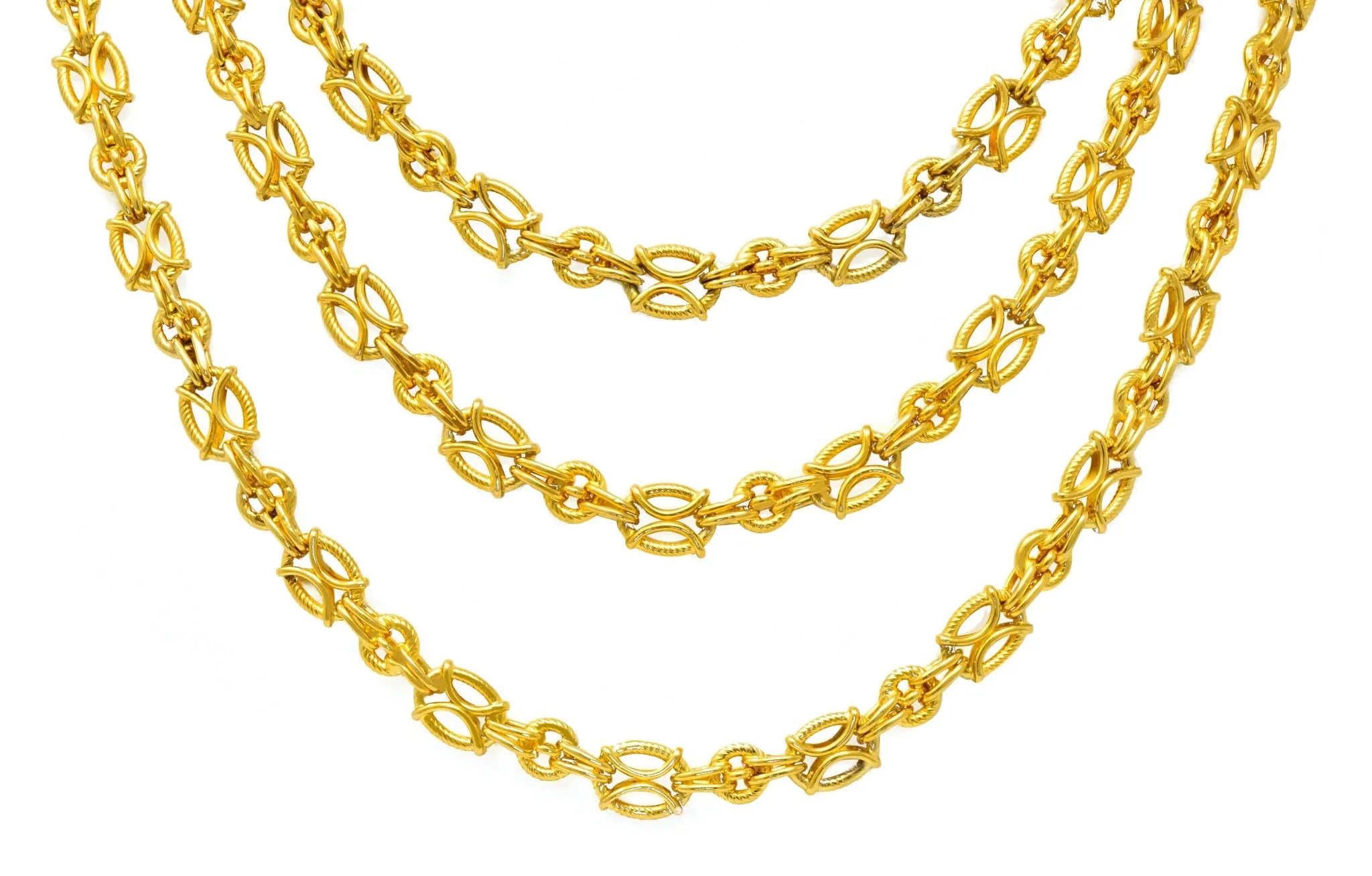 French Victorian 18 Karat Gold 53 Inch Long Chain Necklace