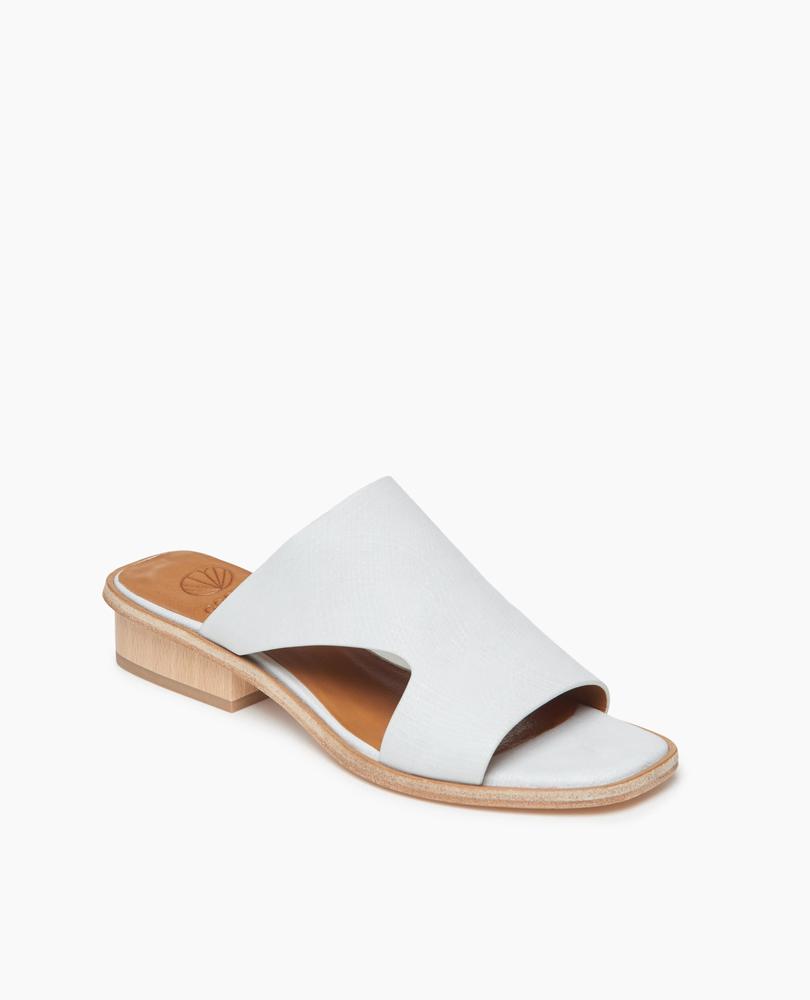 Kamille Sandal