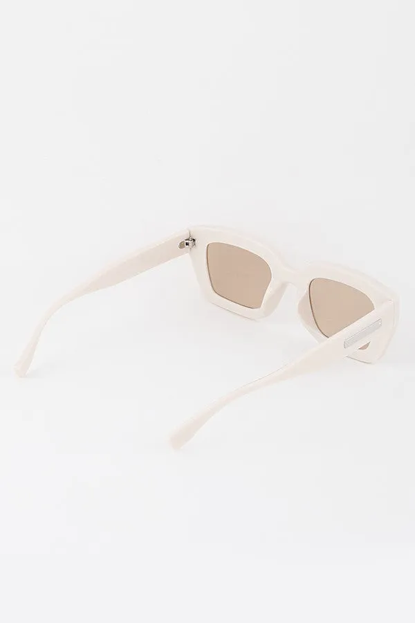 Minimal Square Sunnies