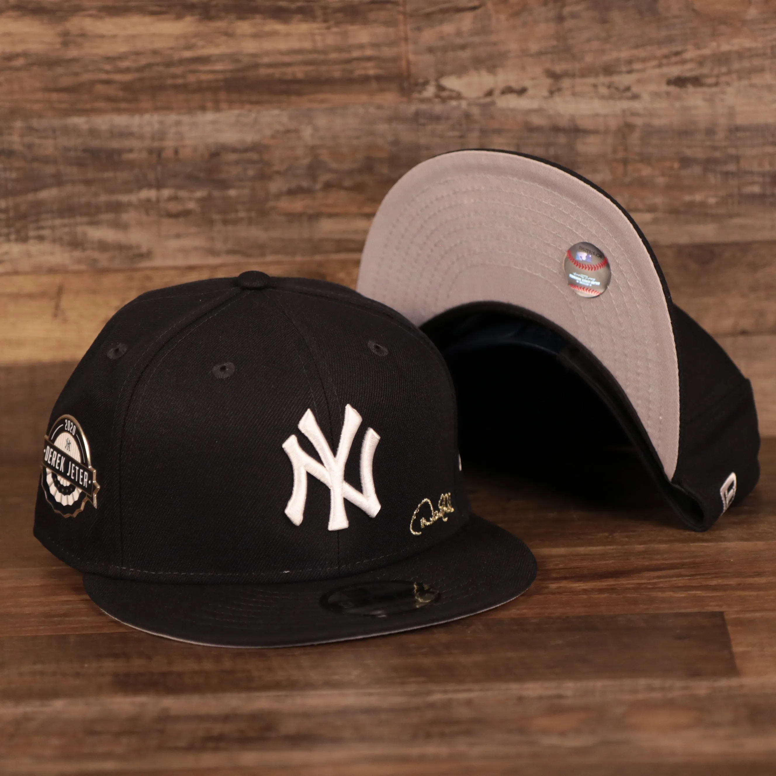 New York Yankees Derek Jeter Signature 2020 Side Patch 9Fifty Snapback Hat