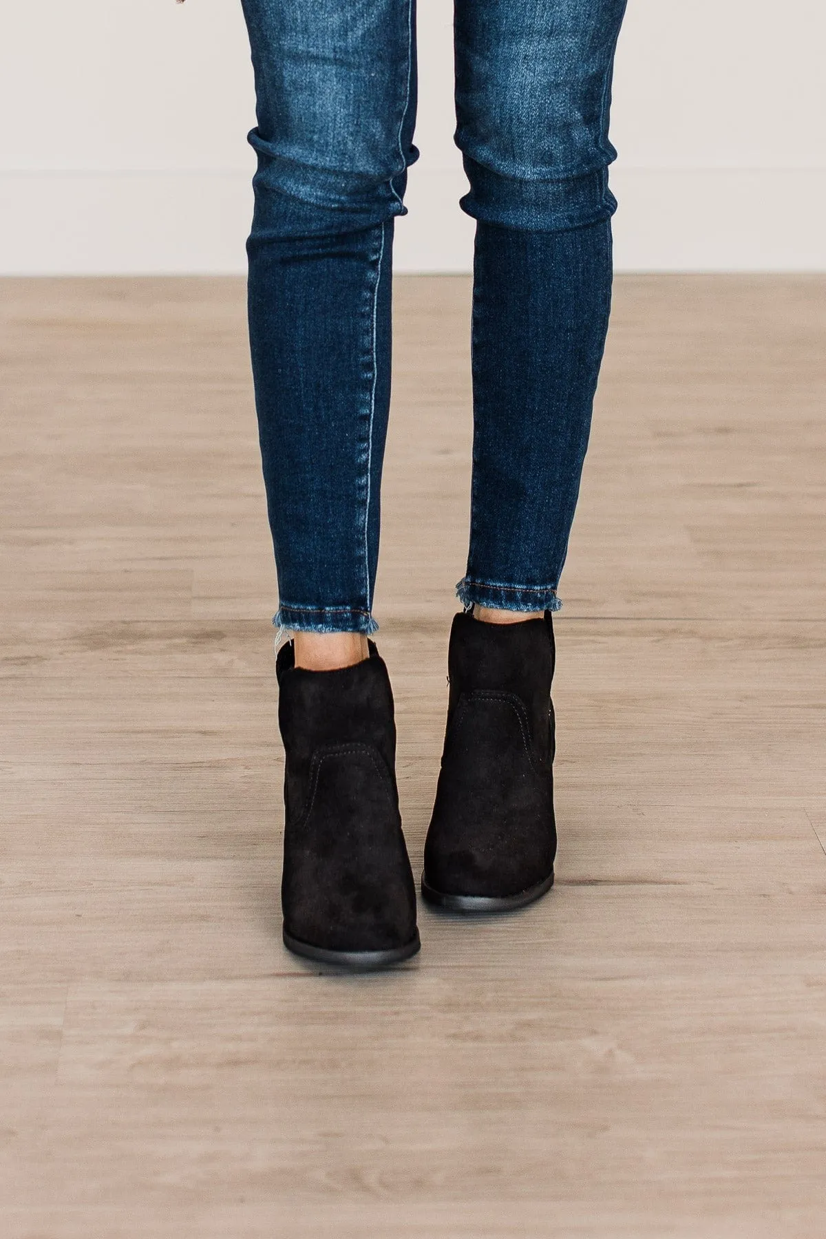 Very G Ember Wedge Booties- Black