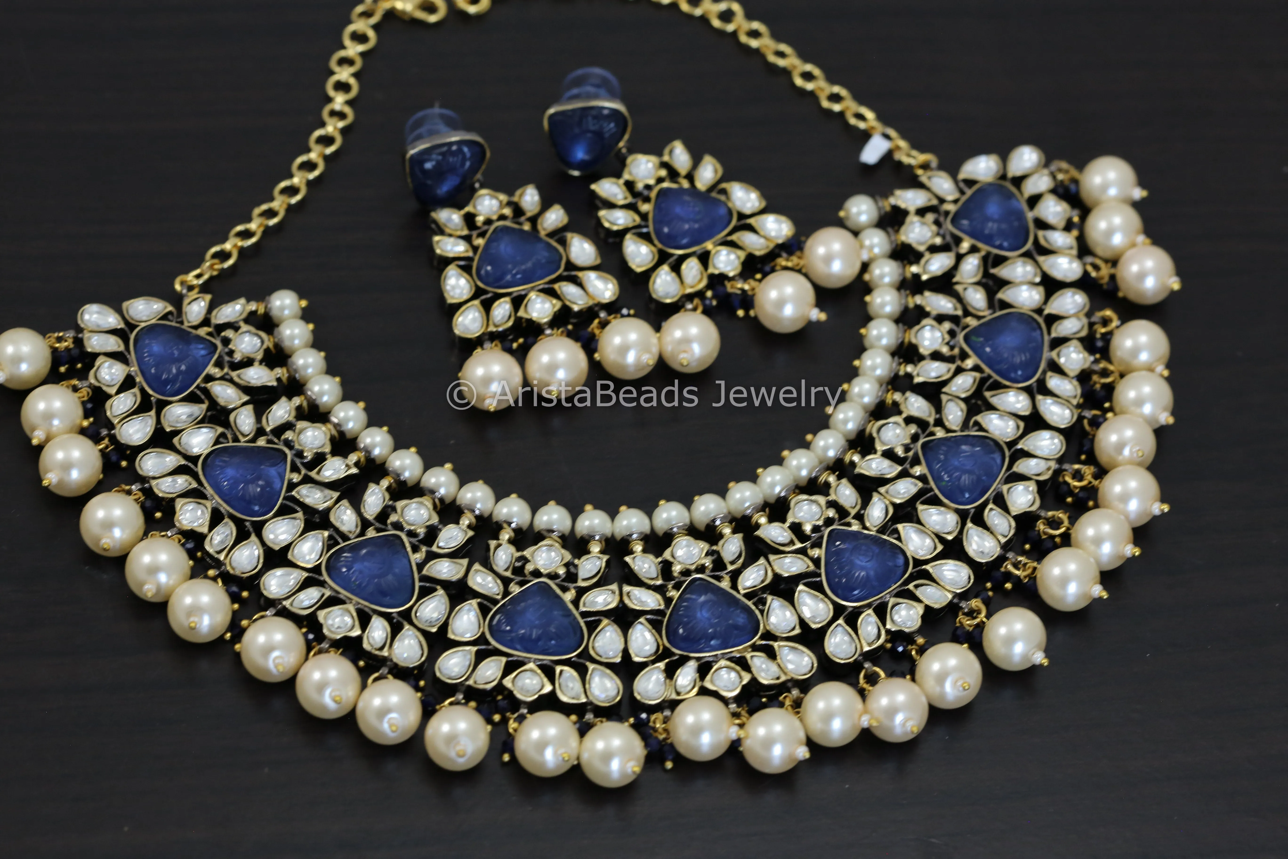 Victorian Carved Stone Kundan Necklace Set