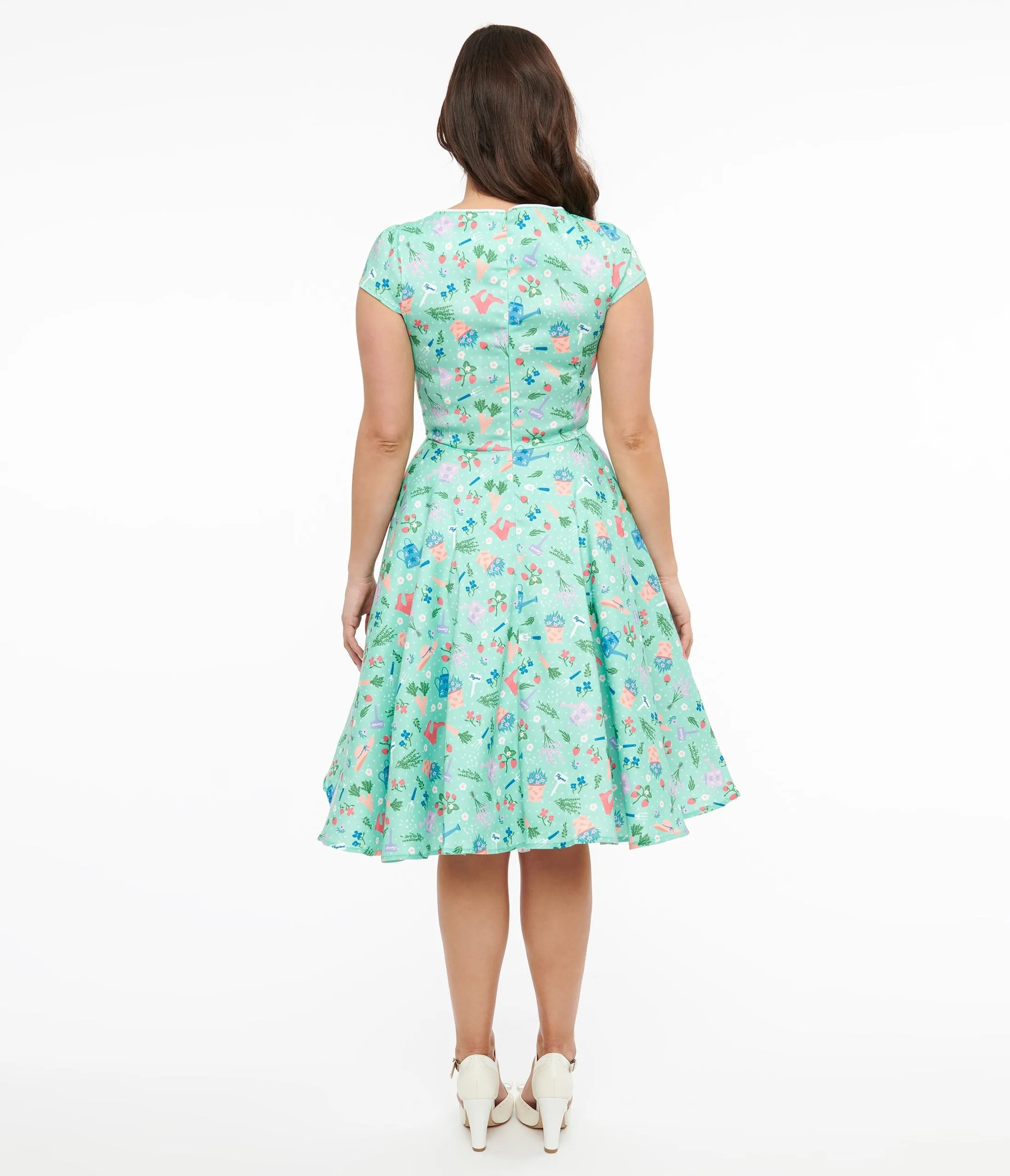 Voodoo Vixen 1950s Mint Green English Country Garden Print Fit & Flare Dress